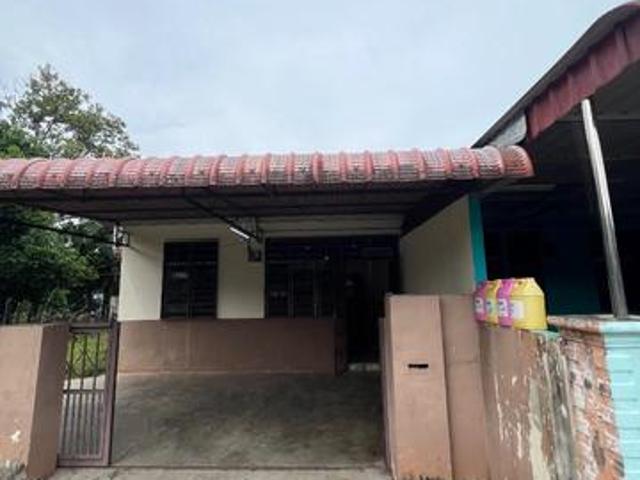Single Storey Corner Lot Taman Kempas Fasa 1 For Sale