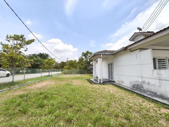 Single Storey CORNET LOT nearby KLIA Langat Murni Dengkil Banting