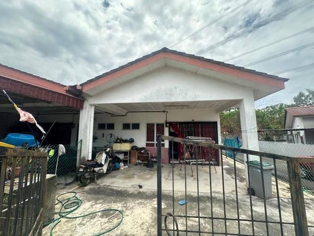 Single Storey ENDLOT Taman Gadong Indah