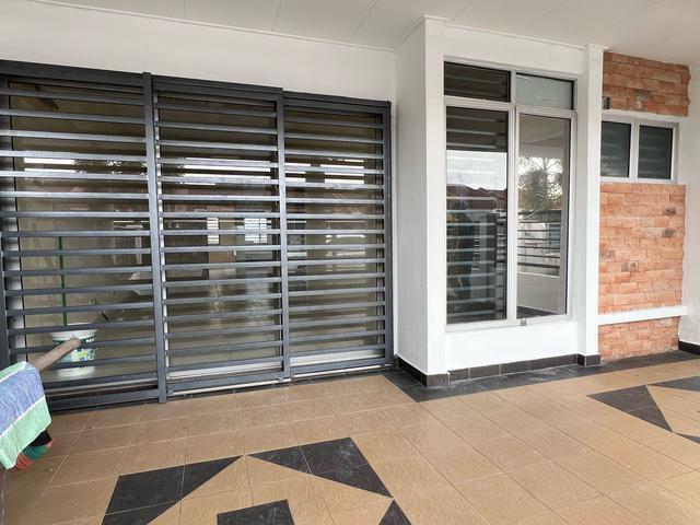 Single Storey Felicia Bandar Putera 2 Newly Repainted Unit