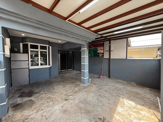 Single Storey For Rent Taman Megah Ria Masai