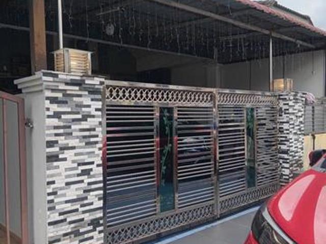 single storey for sale at tmn nusa bestari