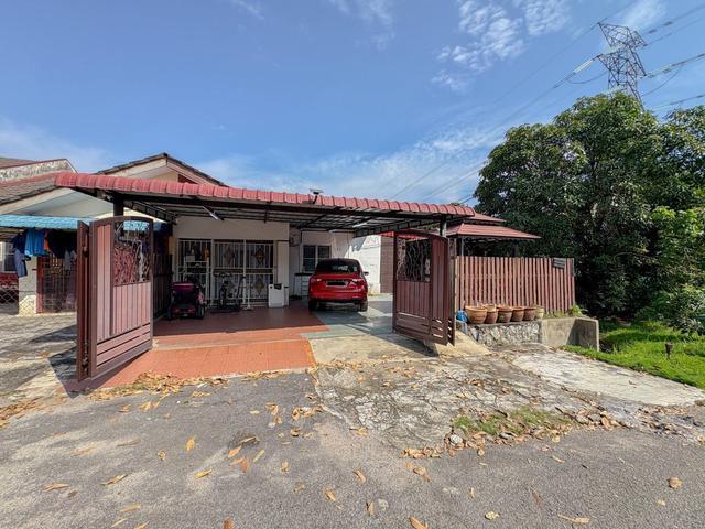 Single Storey Freehold 1400sqft Bandar Bukit Mahkota BBM3 Bangi
