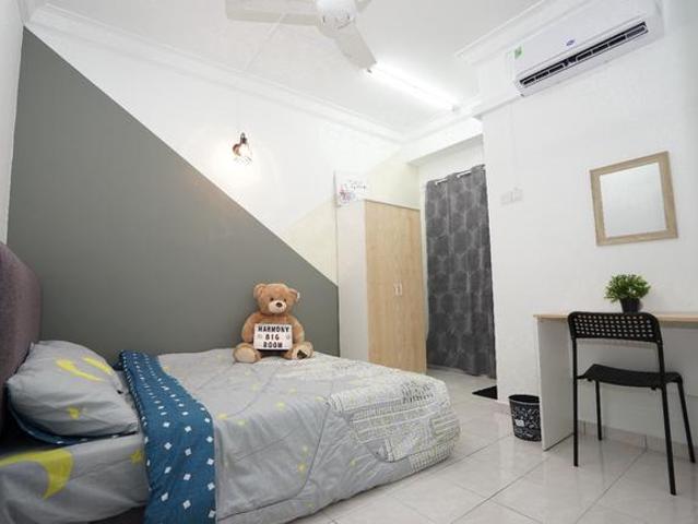 Single storey house at ss12 ss 14 subang Jaya 24x70 near LRT STATION