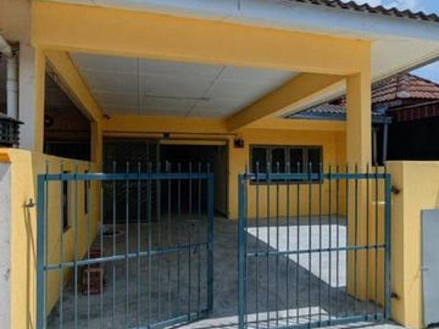 Single Storey House at Taman Seri Meru Klang for sales