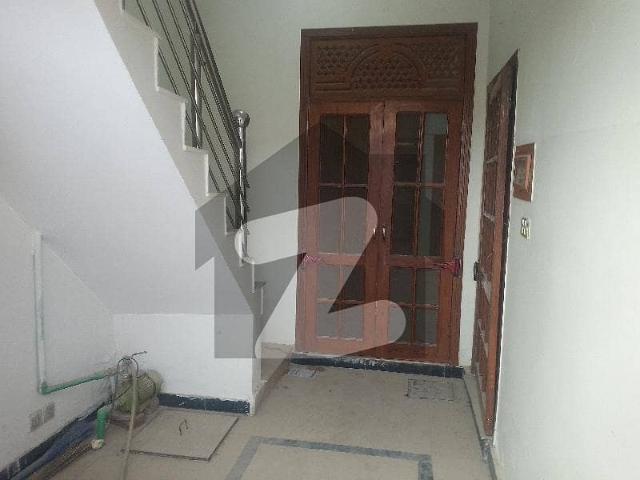 Single Storey House Available For Sale