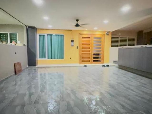 Single Storey House For Rent Im21