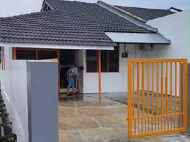 Single Storey House for Rent Jalan Keembong
