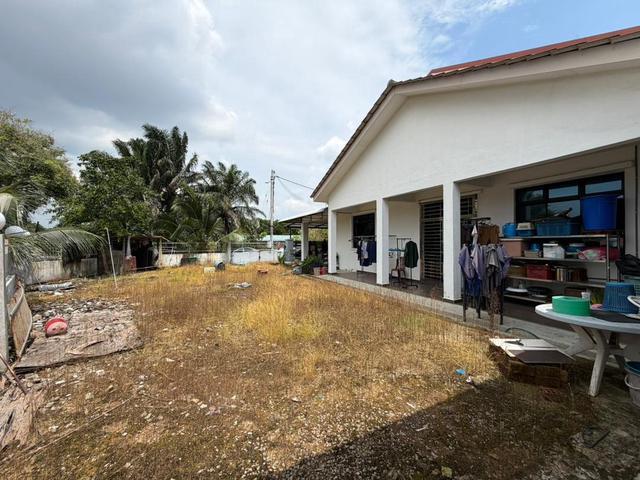 Single Storey House Taman Kulai Utama For Sale Corner Lot