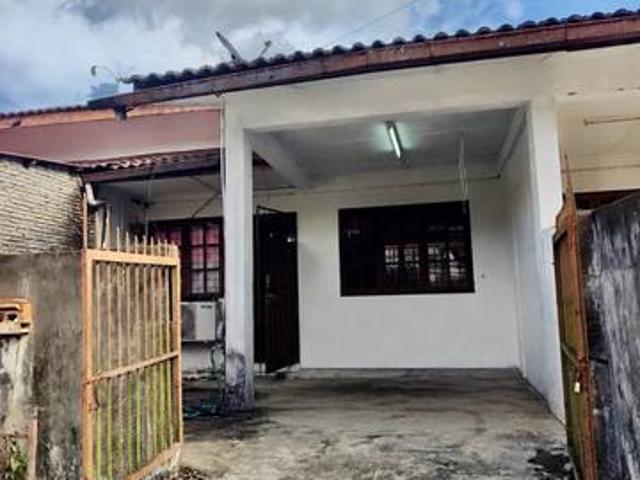 Single Storey Intermediate Terrace at Taman Sri Jaya Sri Aman