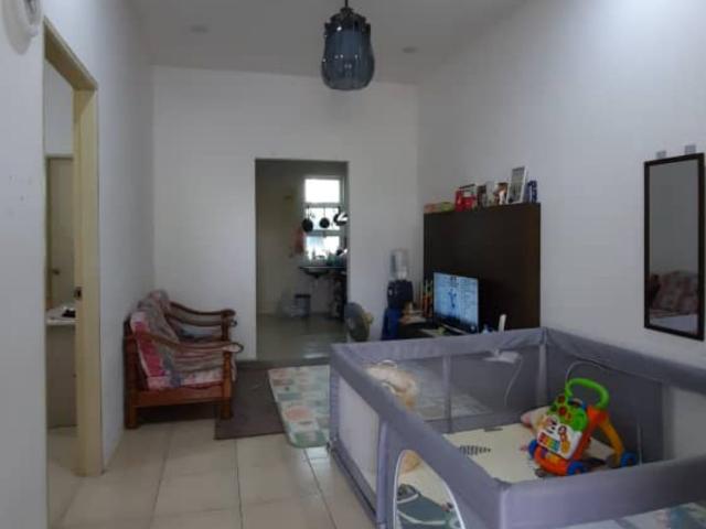 Single Storey Intermediate Terrace @ Unit Central