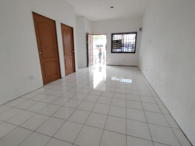 Single Storey Intermediate at Desa ilmu Kota Samarahan