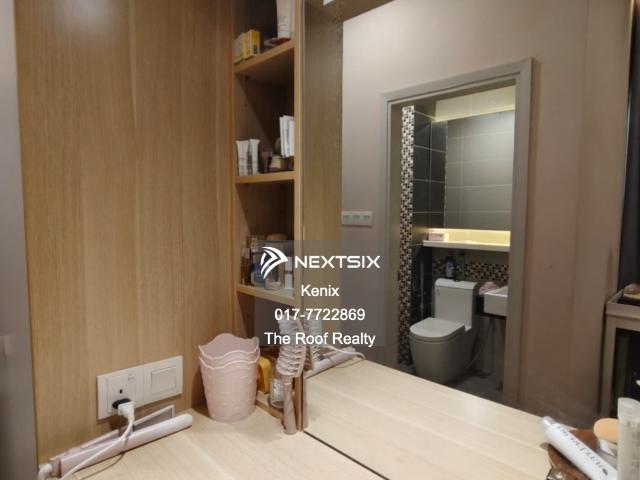 Single storey intermediate house 999 year leasehold single storey terrace on 4 point land. 3 spacious bedrooms, well maintained, no leaks or cracks. RM450K
