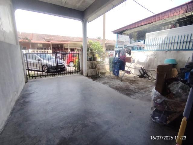 Single storey intermediate house for Sale in Taman mewah Jaya Single