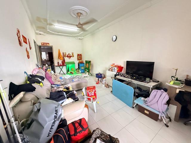 Single Storey Jalan Keris Ulu Tiram 22x80
