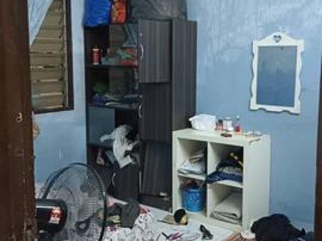 Single storey link house for sale at Taman Skyline Old Klang Road