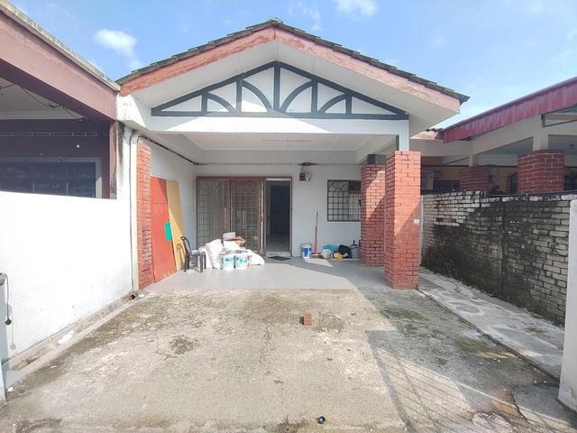 Single storey Seksyen 1 Bandar Rinching Semenyih