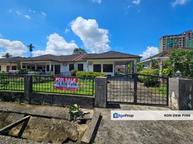 Single Storey Semi Detached For Located at Taman Sri Emas, Stapok