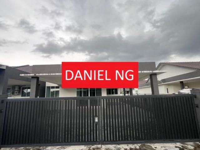 SINGLE STOREY SEMI DETACHED HOUSE FOR SALE At TAMAN RICEFIELD SIBURAN
