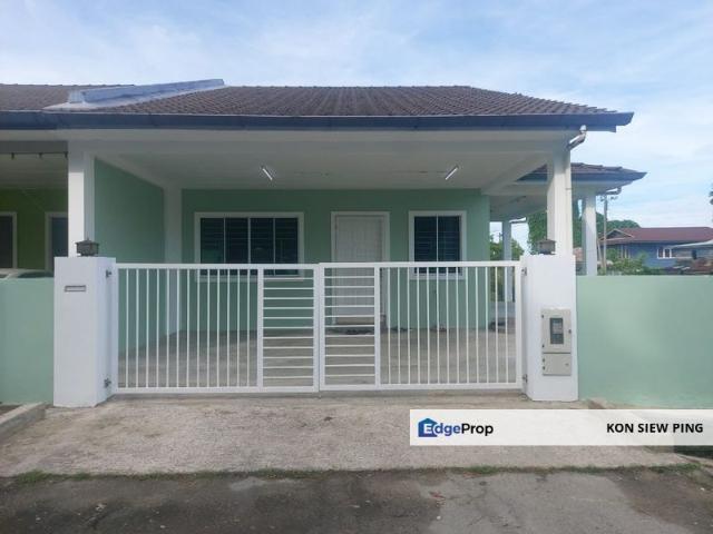 Single Storey Semi Detached House For Sale! Located at Matang Depo, Taman Melati