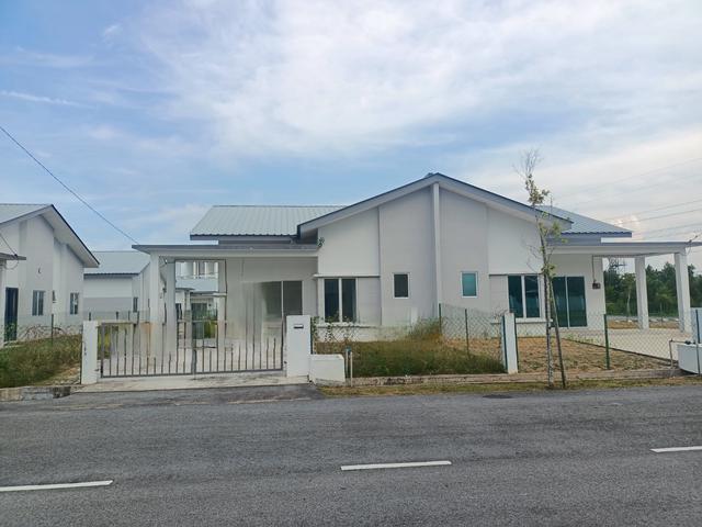 Single Storey Semi Detached Penor Kuantan