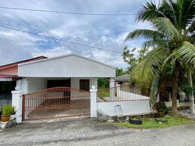 Single storey semi detached Taman desa permai kundur Rembau