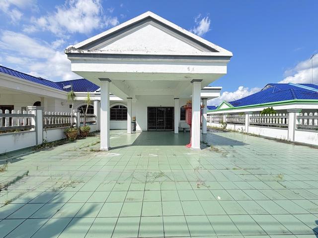 Single storey Semi dTaman delima