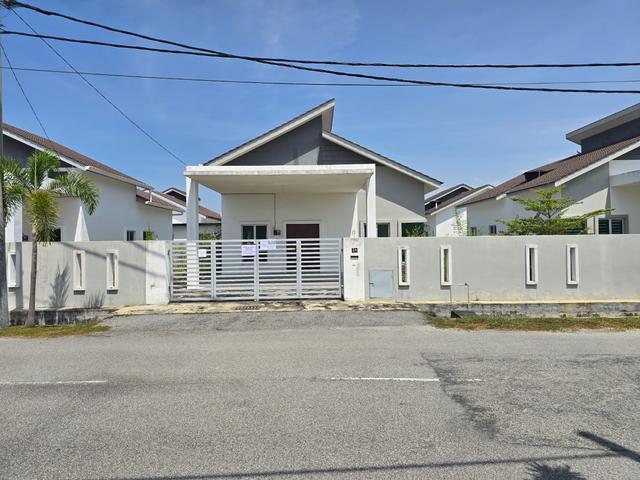 Single Storey SemiD House At Taman Pusing Sakura Pusing Perak