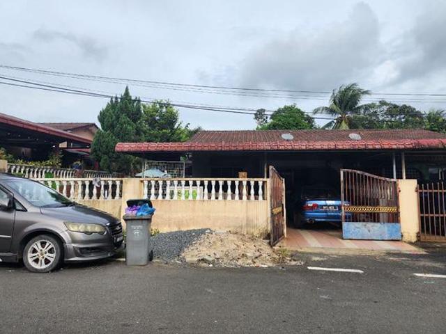 Single Storey SemiD Taman Bunga Raya Jalan Persiaran 2