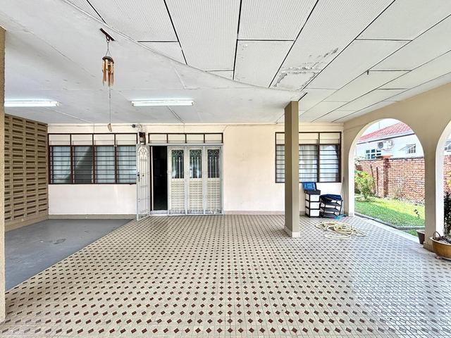 Single Storey SemiD Taman Pantai Batu Pahat Johor