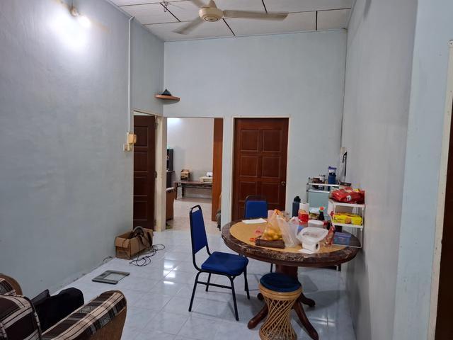 Single storey semidetached house