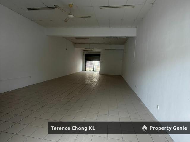 Single Storey Shoplot at Taman Damai Utama Bandar Kinrara Puchong for Sale
