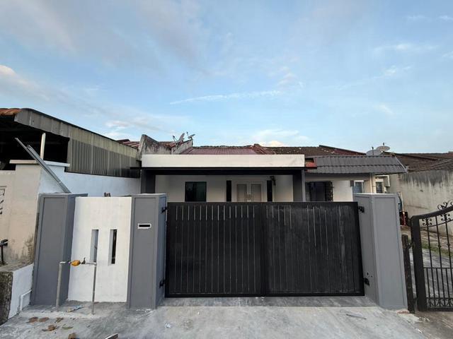 Single storey Skudai Fully renovated Freehold