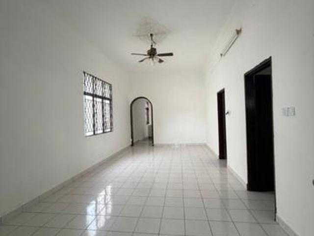 Single Storey TAMAN MUNSYI IBRAHIM near Paradigm KipMall Tampoi