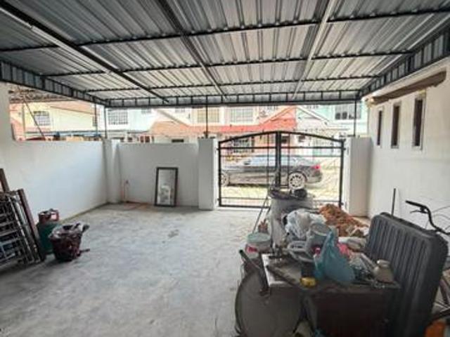 Single Storey Taman Manis Kulai Fully Renovated