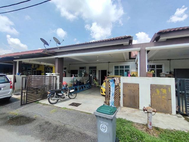 SINGLE STOREY TAMAN MELATI INDAH BATU KIKIR Kuala Pilah