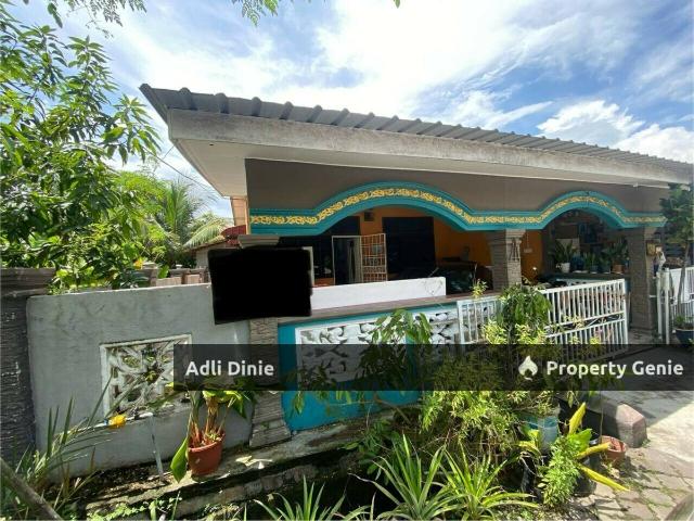 Single Storey Taman Air Merah Mersing