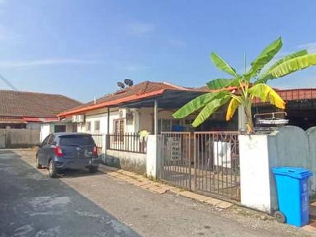 Single Storey Taman Al Muiz Shah AlamEnd Lot