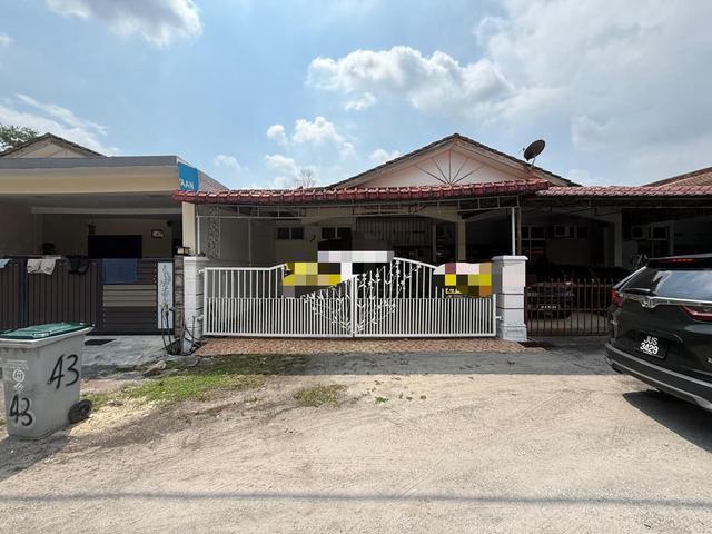 Single Storey Taman BuKit chedang Seremban