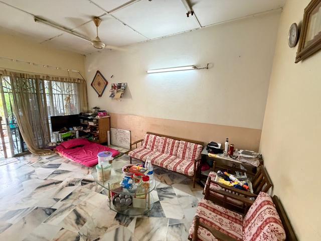 Single Storey Taman Bersatu Batu 17 Rawang For Sale