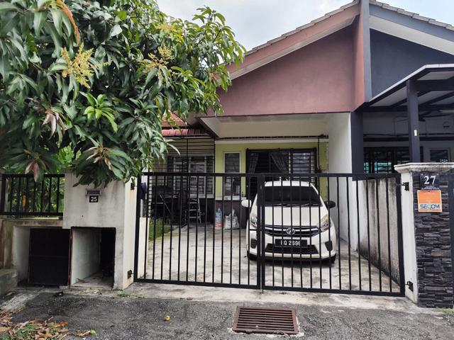 Single Storey Taman Dato Hormat Telok Panglima Garang PRICE NEGO