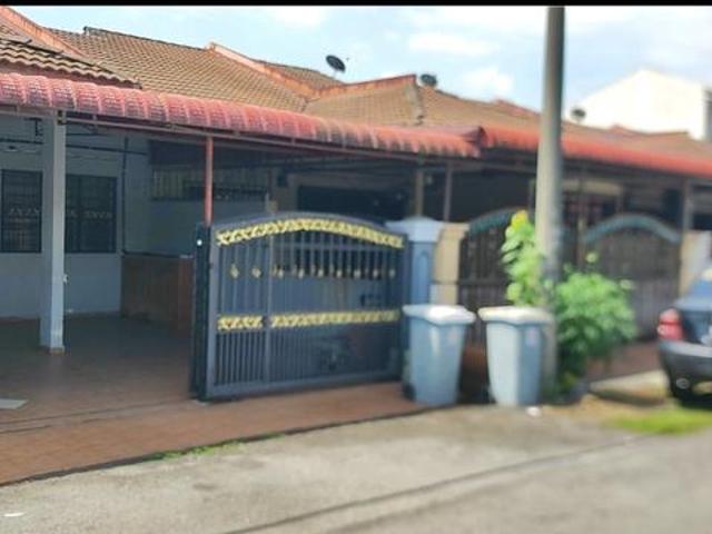 Single Storey Taman Datuk Hormat untuk dijual