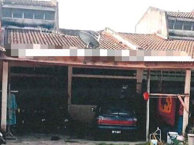 Single storey Taman Kuala Berang Kuala Berang Hulu Terengganu