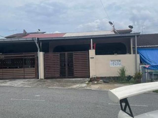 Single Storey Taman Selatan Kulai Near Aeon And Giant Can full Loan