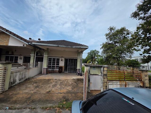 Single Storey Taman Sri Tanjung Semenyih
