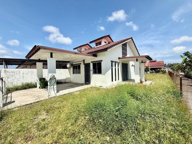 Single Storey Terrace Corner House for Sale at Vista Perdana Miri