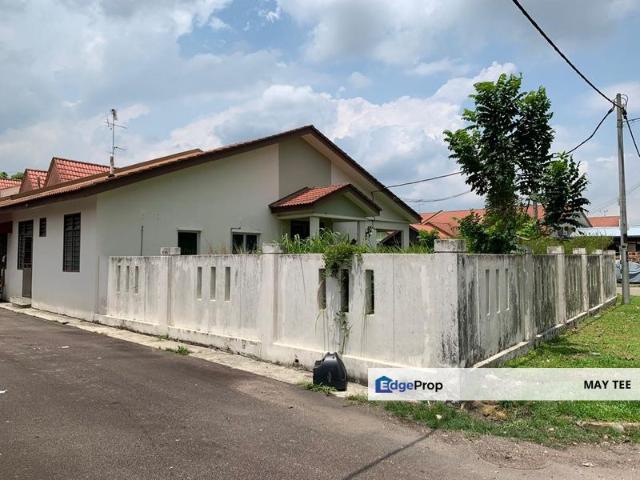 Single Storey Terrace Corner Lot @ Bandar Putra, Kulai
