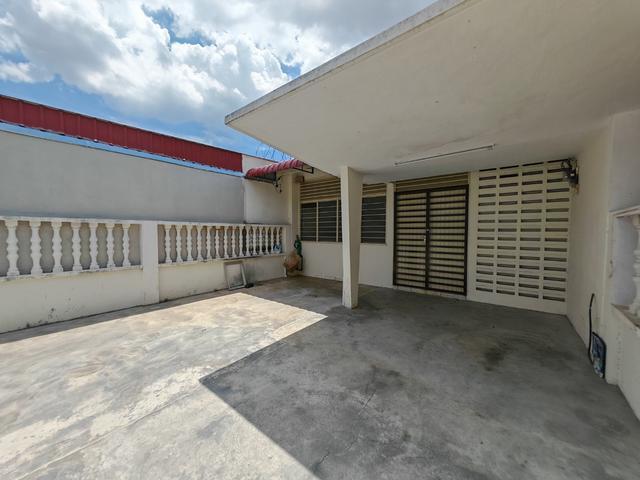 Single Storey Terrace at Lorong Shariff