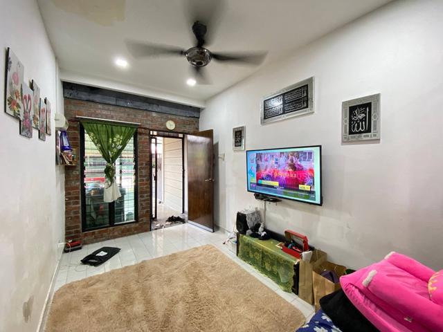 Single Storey Terrace at Seksyen 16 Bandar Baru Bangi for Sale