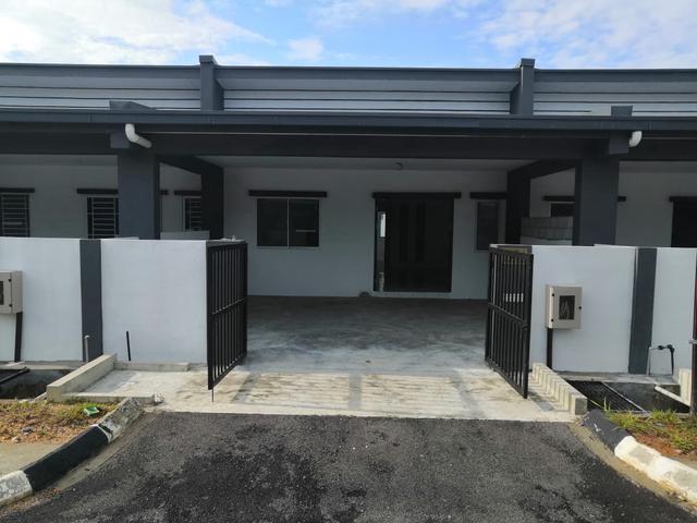 Single Storey Terrace at Taman Highpark 12 mile JPJ Kuching